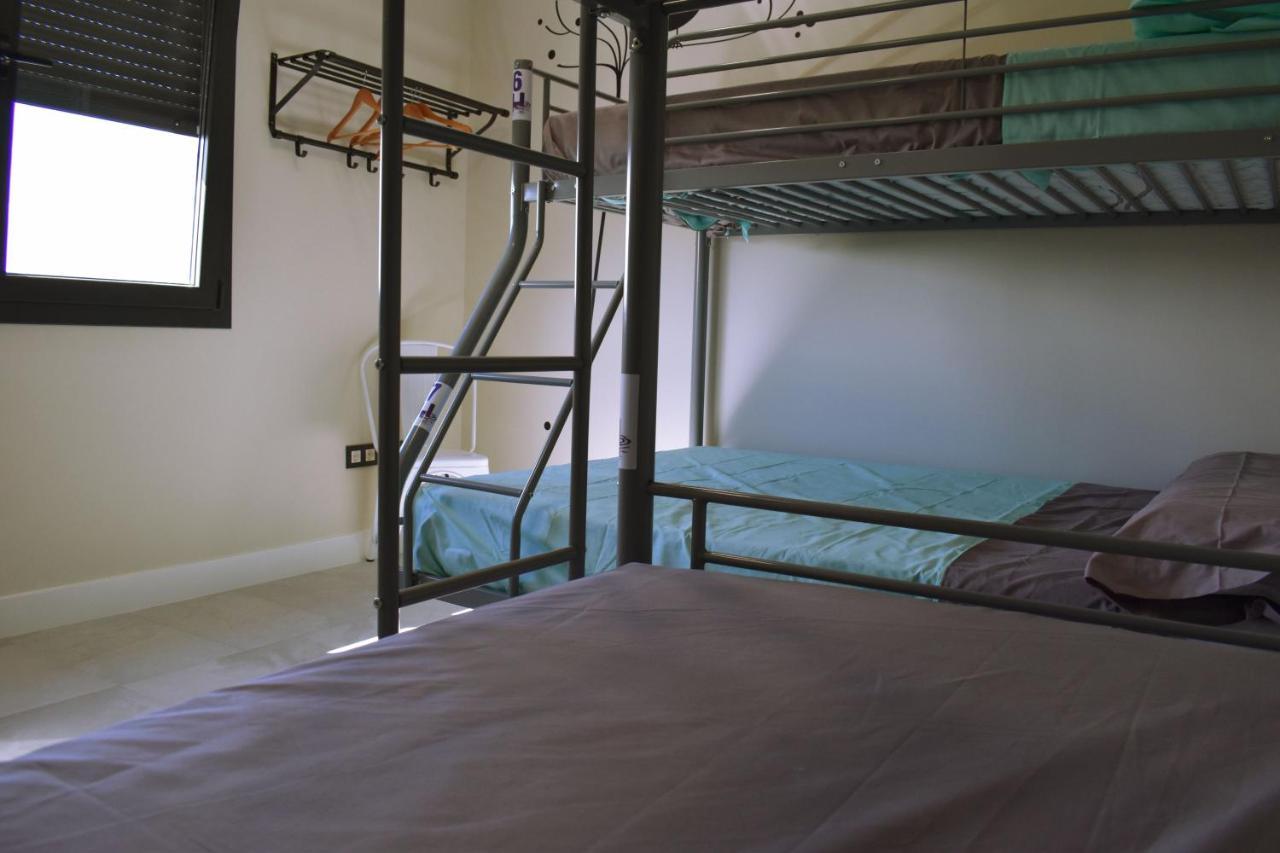 Albergue Hosting Duero Pesquera de Duero Bagian luar foto