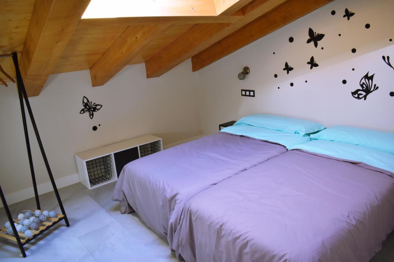 Albergue Hosting Duero Pesquera de Duero Bagian luar foto
